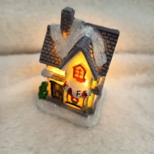 🎄 Casas en Miniatura – 8 cm c- 89045