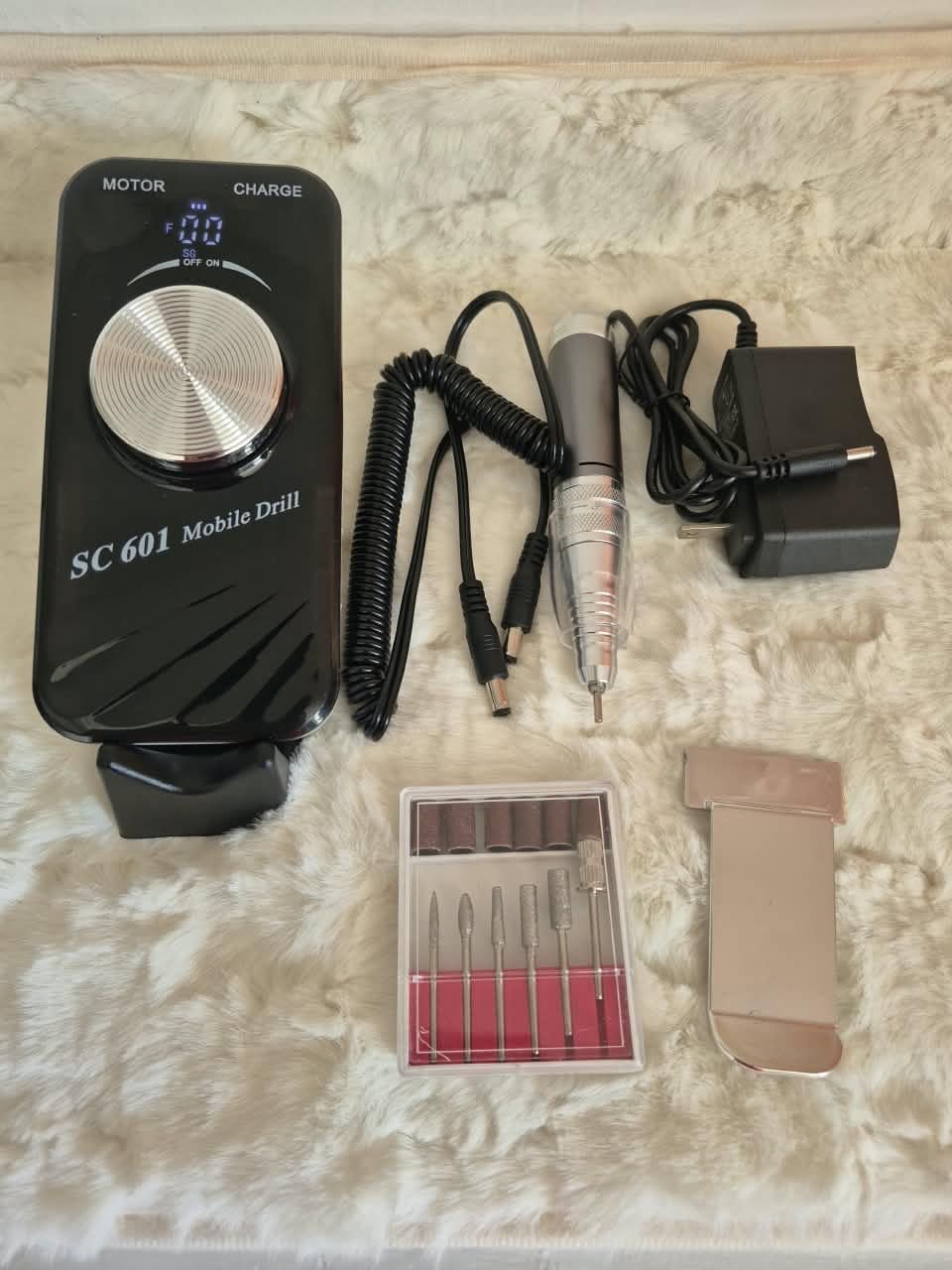 Máquina para uñas acrílicas recargable (torno de manicura) - Imagen 4
